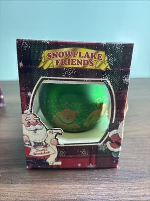 Vintage Snowflake Friends Christmas Ornament 3” - Boxed Set Of 2 Santa And Be - Thumbnail 11