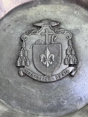Vintage Oneida Portugal Pewter Dish Cross Crest Deus Super Omnia GOD OVER ALL - Thumbnail 7