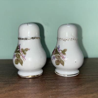 Vtg Pompadour Rose - Japan - Salt & Pepper Shaker White Gold And Pink - Thumbnail 2