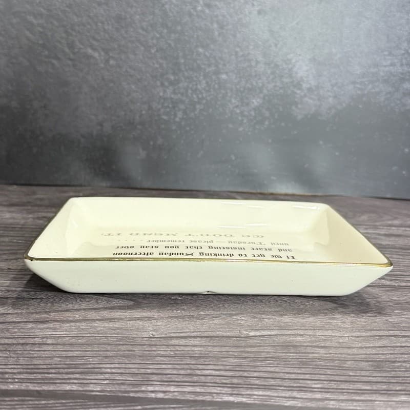 Delano Studios Vintage Ceramic Weekend Guests Humorous Trinket Tray Wall Plaque - Thumbnail 10