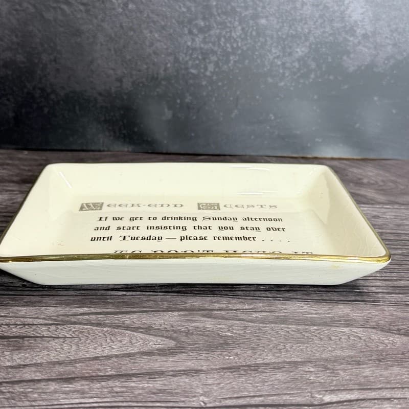 Delano Studios Vintage Ceramic Weekend Guests Humorous Trinket Tray Wall Plaque - Thumbnail 6