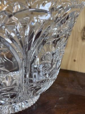 VTG Heavy Lead Crystal Glass Scallop Rim Cut Pinwheel Fan Pattern 8.5” Bowl - Thumbnail 5