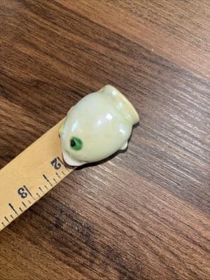 Mid Century Japanese Chick/Egg Salt and Pepper Shakers Lusterware - Thumbnail 9
