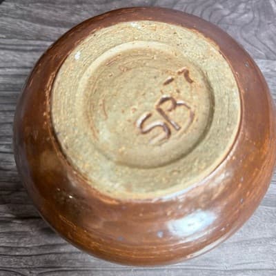 SB Signed Studio Art Pottery Vase Handmade Rustic Wabi Sabi Brown Green Drip - Thumbnail 4