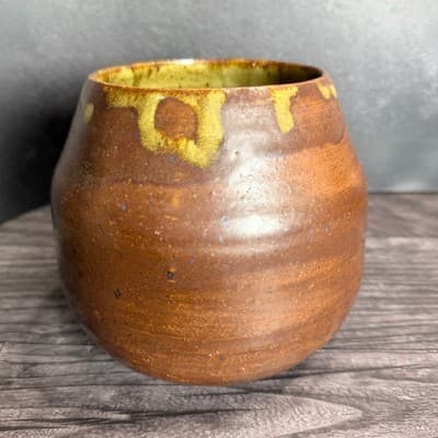 SB Signed Studio Art Pottery Vase Handmade Rustic Wabi Sabi Brown Green Drip - Thumbnail 10