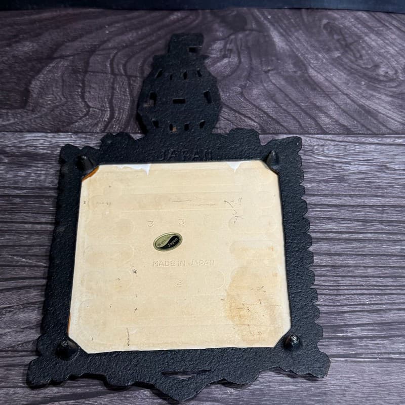 Vintage Watkins Japan Cast Iron and Ceramic Tile Trivet Franklin Stove Still Lif - Thumbnail 5