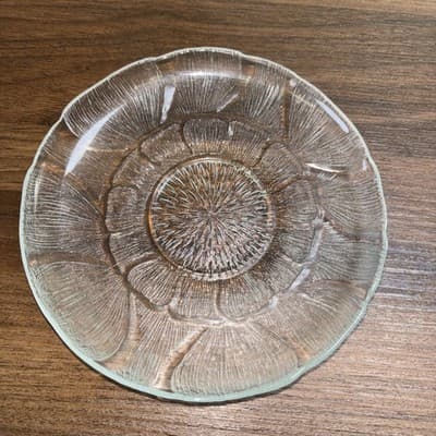 Arcoroc Glass Co. FLEUR Crystal Cup and Saucer Set - Thumbnail 3