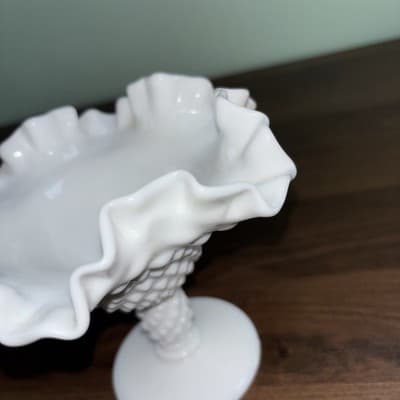 Vintage FENTON Hobnail White Milk Glass Crimped Edge Footed Candy Dish Pedestal - Thumbnail 4