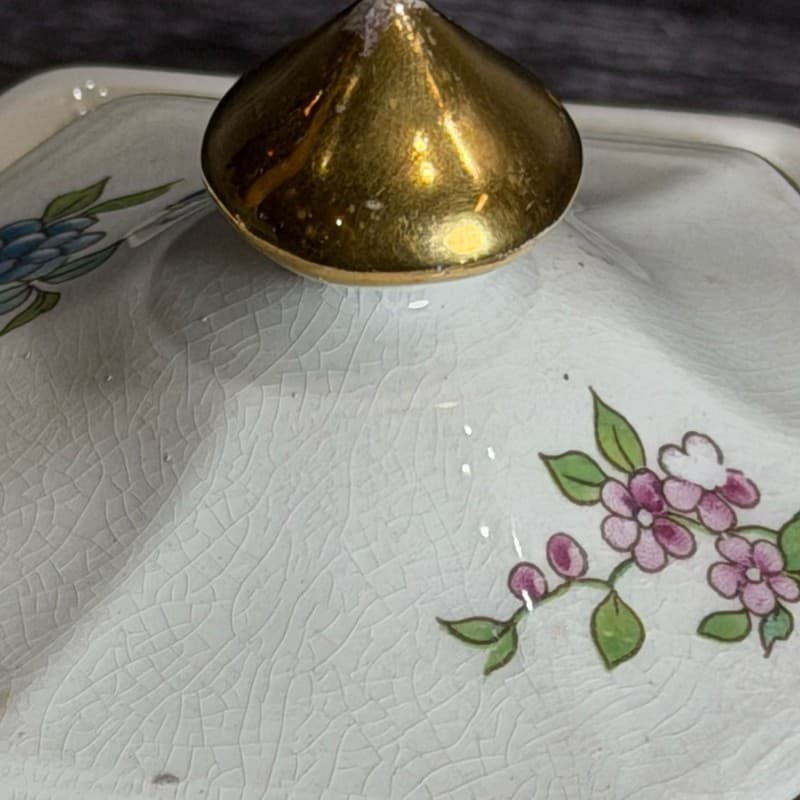 Vintage Crescent China Hexagon Floral Lidded Sugar Bowl with Gold Trim - Thumbnail 4