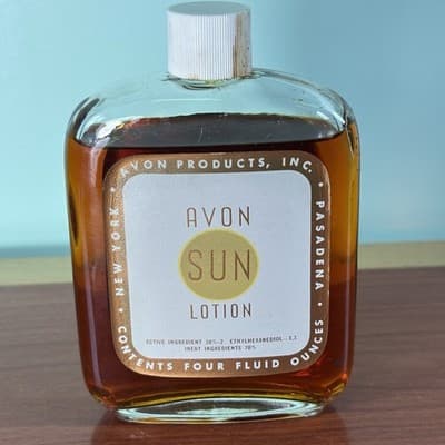 Vintage Avon Sun Tanning Mosquitoes Lotion 4 Fl Ozs NOS 1947 Skin So Soft - Thumbnail 3