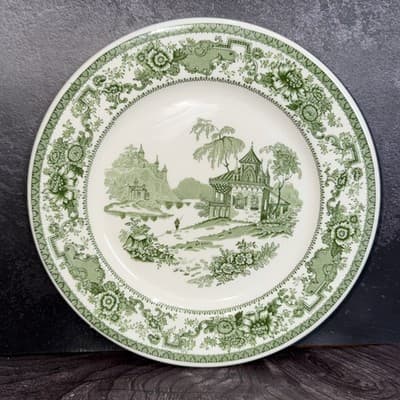 Syracuse China Dinner Plate 10 Inch Green Transferware Scenic Castle Vintage