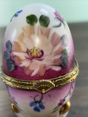 Baum Brothers China Egg Shaped Christmas Hinged TRINKET Three Leg BOX Pink - Thumbnail 2
