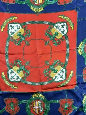 Vintage Scarf Head-wrap 30 X 30” Square 80’s Indistria Crests Red Green Yello - Thumbnail 2