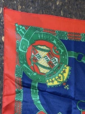 Vintage Scarf Head-wrap 30 X 30” Square 80’s Indistria Crests Red Green Yello - Thumbnail 7