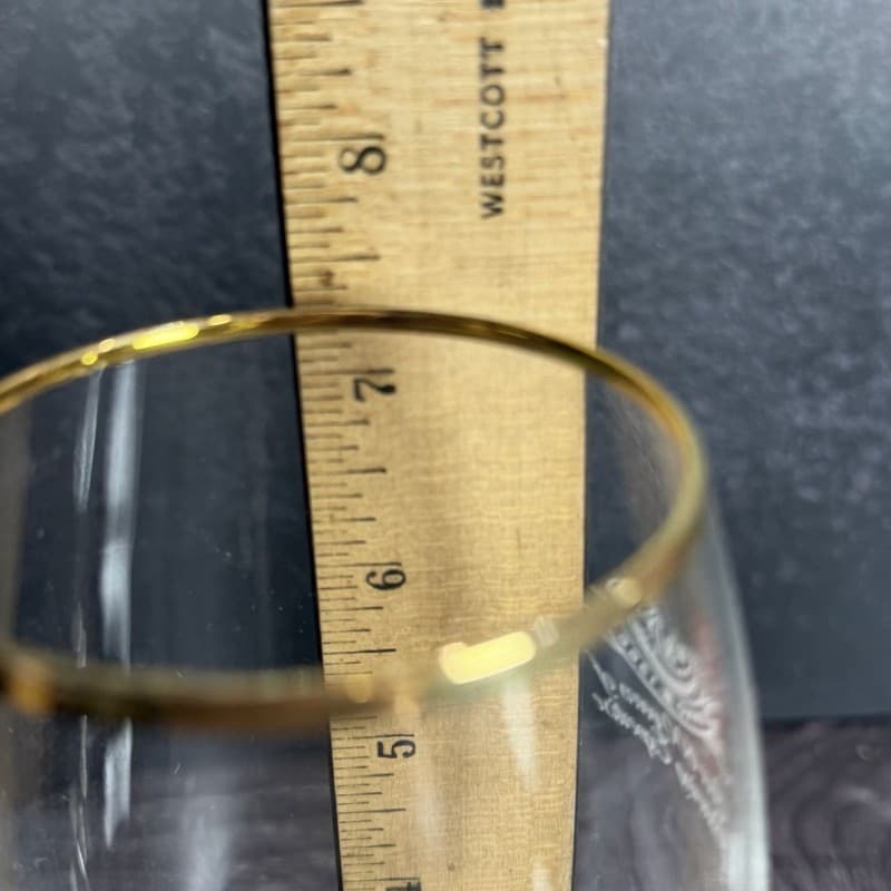 Pair of Stella Artois 33cl Gold Rimmed Beer Chalice Glasses - Thumbnail 11