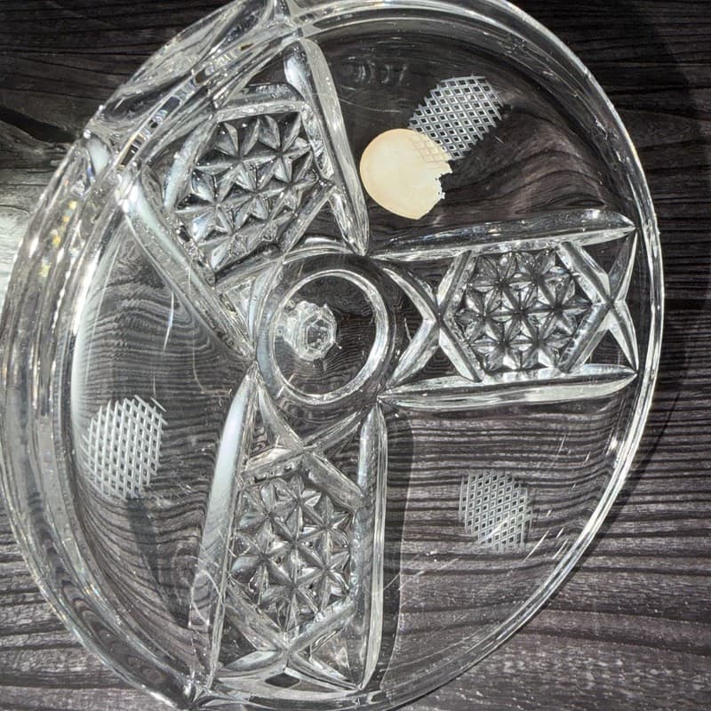Vintage Action German Lead Crystal Tri-Footed Candy Dish with Lid - Thumbnail 18