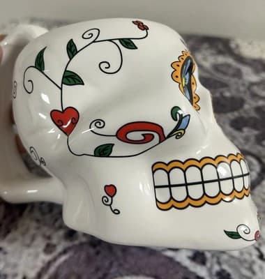 Skull Shaped Coffee Mug New With Box Nice Quality - Thumbnail 2