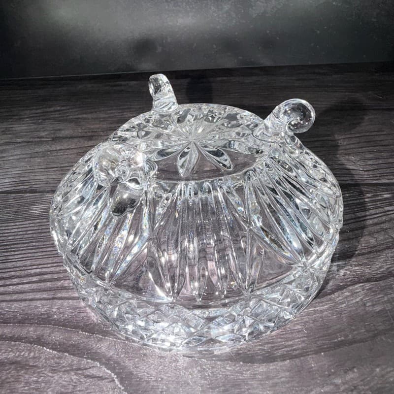 Vintage Action German Lead Crystal Tri-Footed Candy Dish with Lid - Thumbnail 16