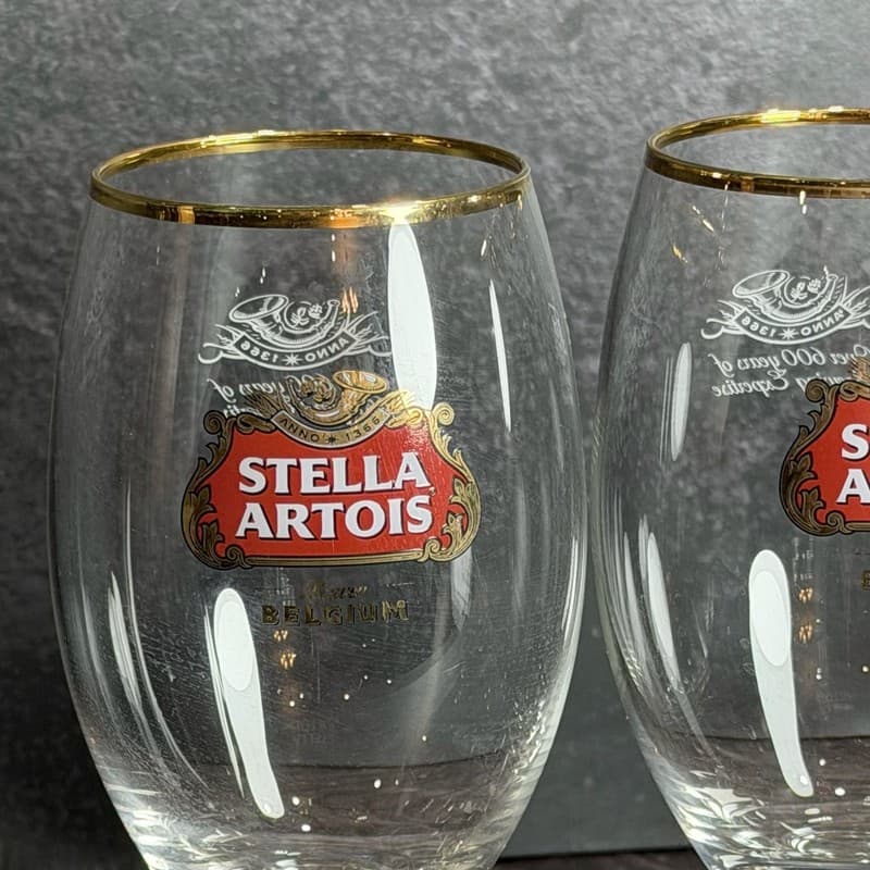 Pair of Stella Artois 33cl Gold Rimmed Beer Chalice Glasses - Thumbnail 3