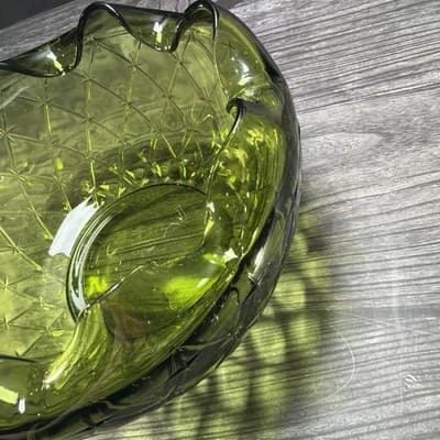 Vintage Green Glass Bowl "Quilted Duette" Produced From The 1950s To The 1970s. - Thumbnail 4