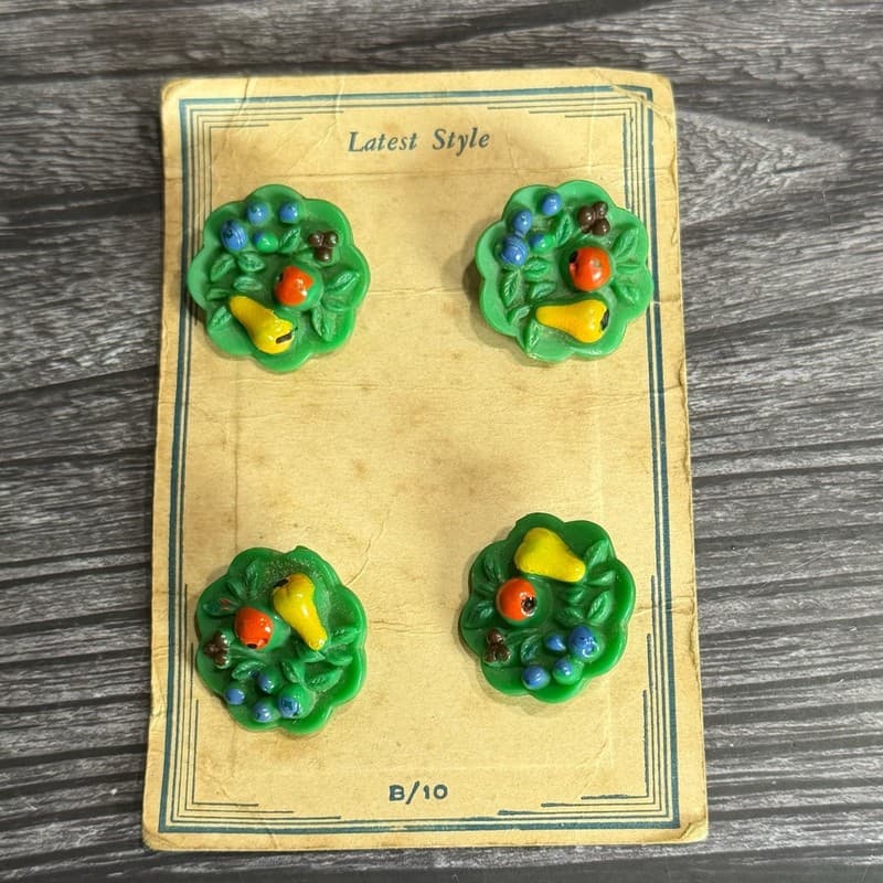 Vintage Choice & Joy Mixed Fruit 4-Piece Buttons on Original Card