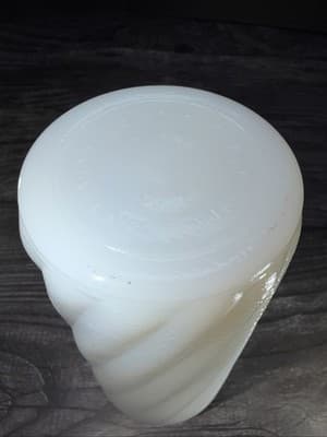 Vintage E.O Brody 7" Milk Glass Vase Wide Top Ribbed And Swirled - Thumbnail 4