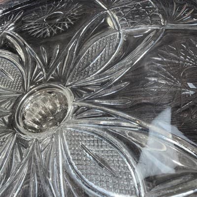 McKee Antique Clear Glass EAPG Isis No. 132 9.25" Cake Stand - Thumbnail 6