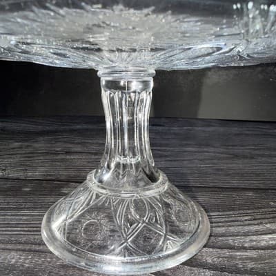McKee Antique Clear Glass EAPG Isis No. 132 9.25" Cake Stand - Thumbnail 8