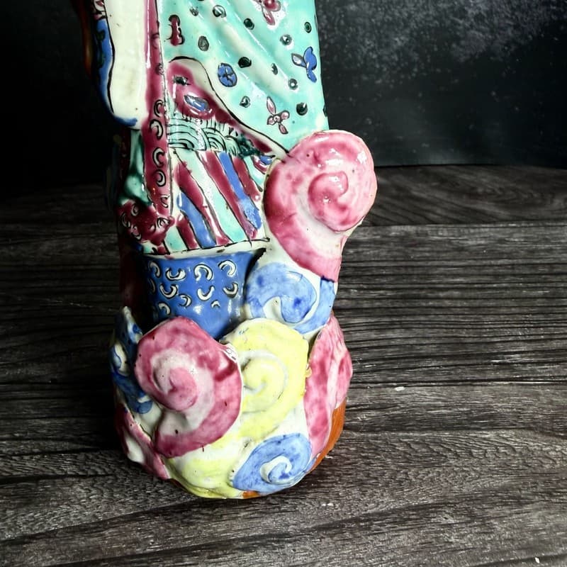 Vintage Chinese Famille Rose Porcelain Figure of an Immortal Lady - Thumbnail 3