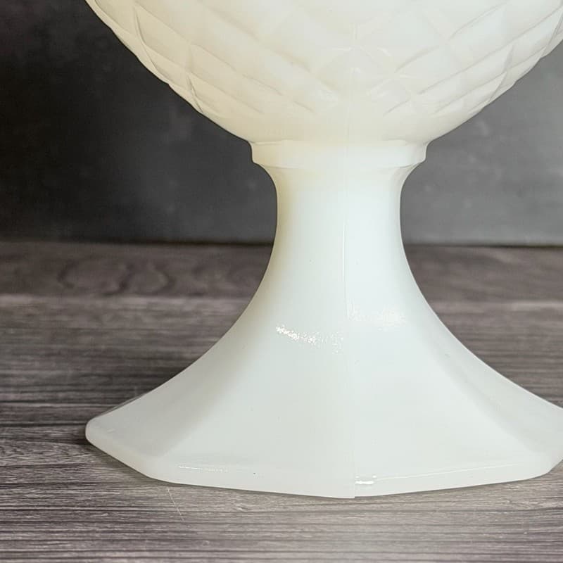 Napco Milk Glass Diamond Pattern Pedestal Compote Candy Dish 1184 - Thumbnail 10