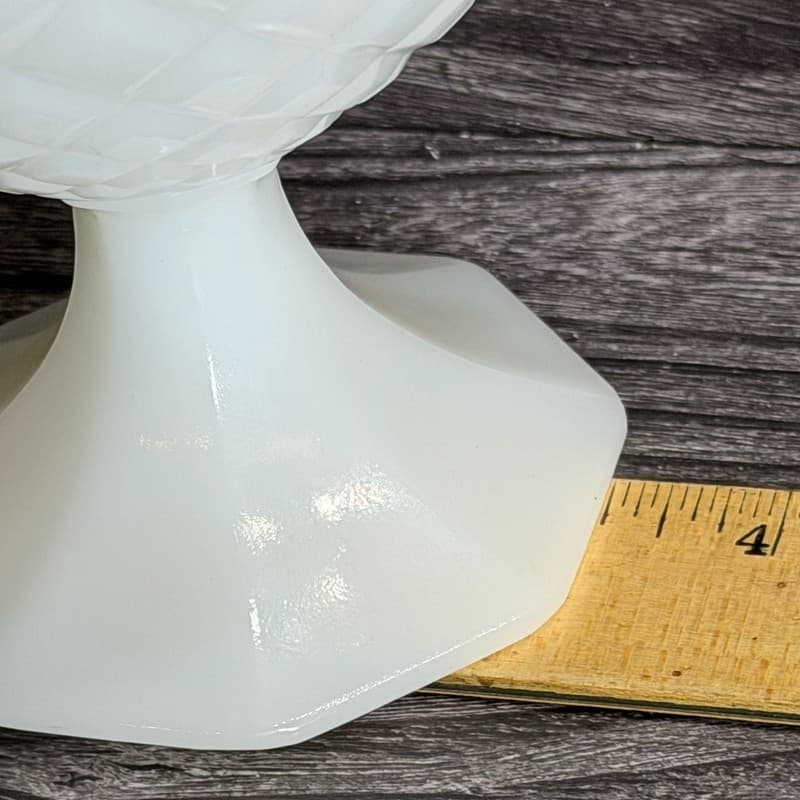 Napco Milk Glass Diamond Pattern Pedestal Compote Candy Dish 1184 - Thumbnail 16
