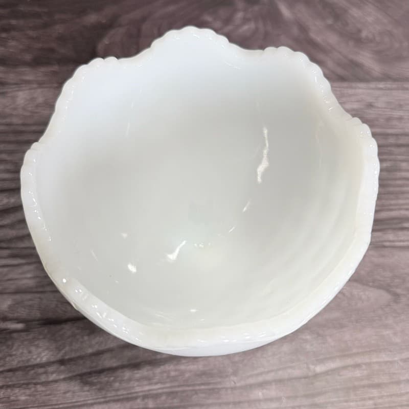 Napco Milk Glass Diamond Pattern Pedestal Compote Candy Dish 1184 - Thumbnail 3