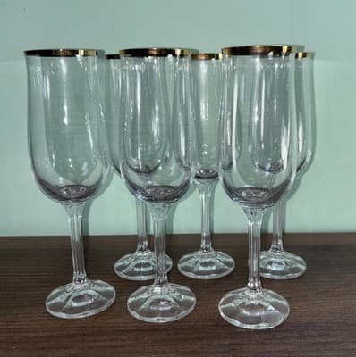 GENEVE BOHEMIA CRYSTAL FLUTED CHAMPAGNE GLASSES GOLD TRIM Set OF 6 - Thumbnail 2