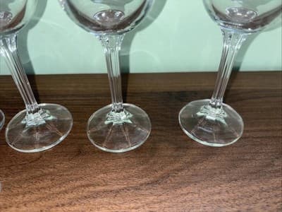 GENEVE BOHEMIA CRYSTAL FLUTED CHAMPAGNE GLASSES GOLD TRIM Set OF 6 - Thumbnail 6