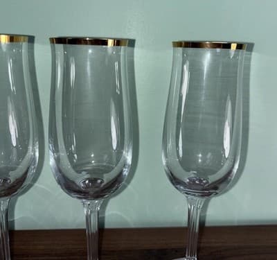 GENEVE BOHEMIA CRYSTAL FLUTED CHAMPAGNE GLASSES GOLD TRIM Set OF 6 - Thumbnail 4
