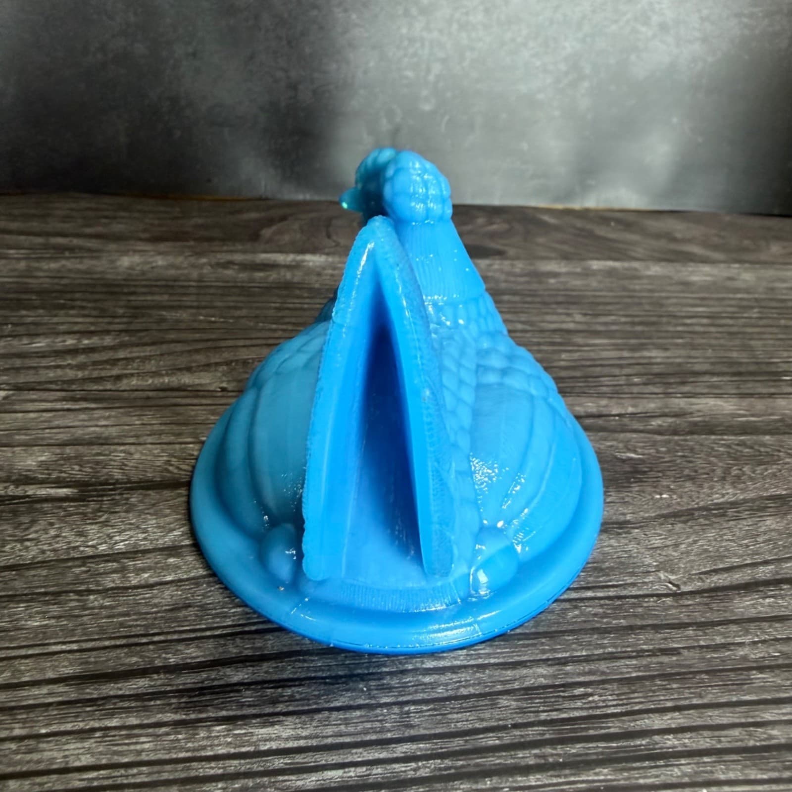 Vintage Westmoreland Blue Milk Glass Hen On Nest Topper Replacement Top - Thumbnail 2