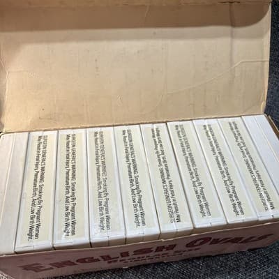 Vintage Empty Philip Morris Lot Of English Ovals Cigarette Box Papers Display - Thumbnail 11