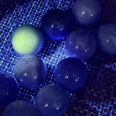 Vintage Chinese Checkers Replacement Glass Marbles 50 Solid Swirl 365 Glow - Thumbnail 10