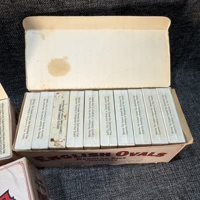 Vintage Empty Philip Morris Lot Of English Ovals Cigarette Box Papers Display - Thumbnail 7