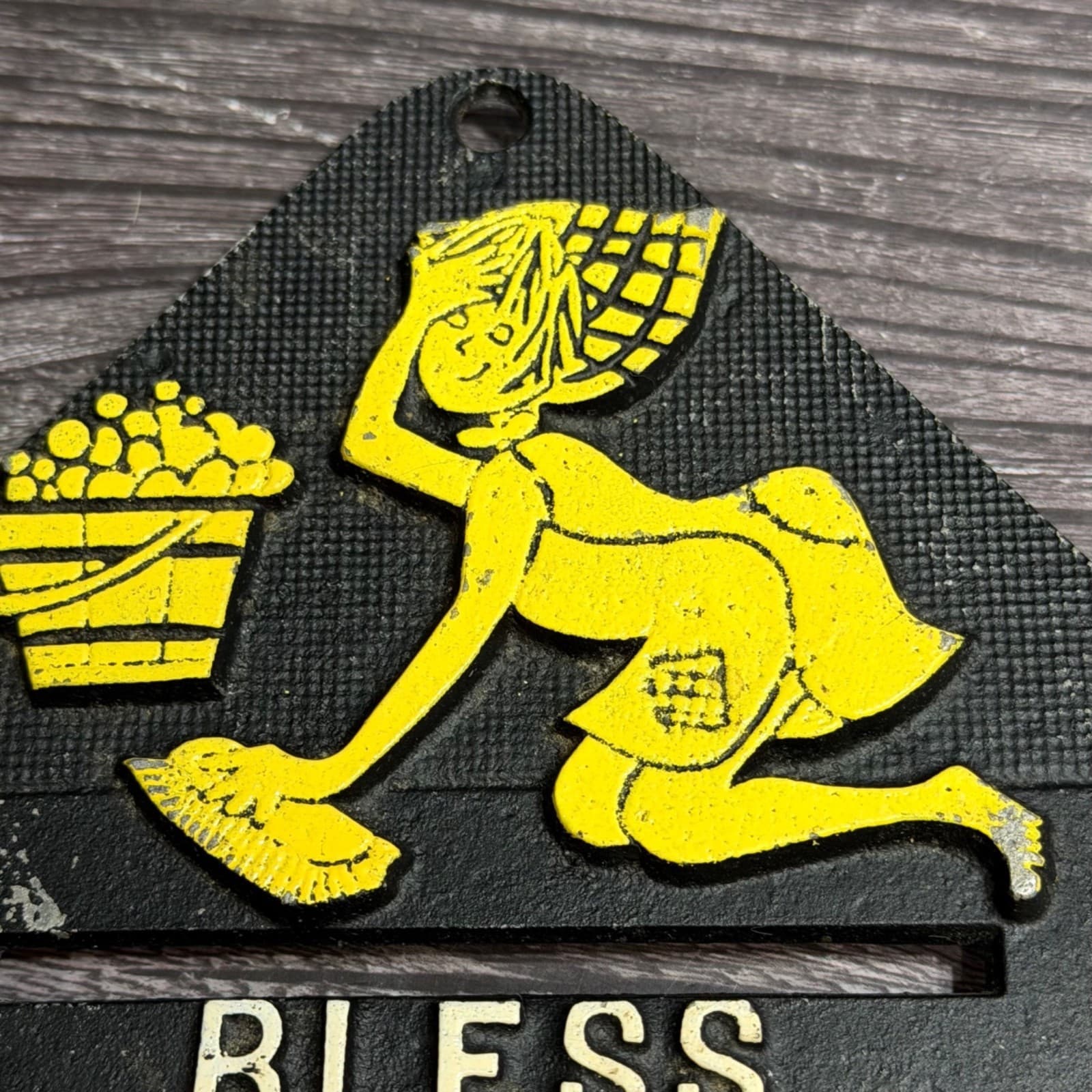 Vintage Cast Iron Trivet "Bless This Mess" Wall Plaque With Yellow Cleaning Lady - Thumbnail 3