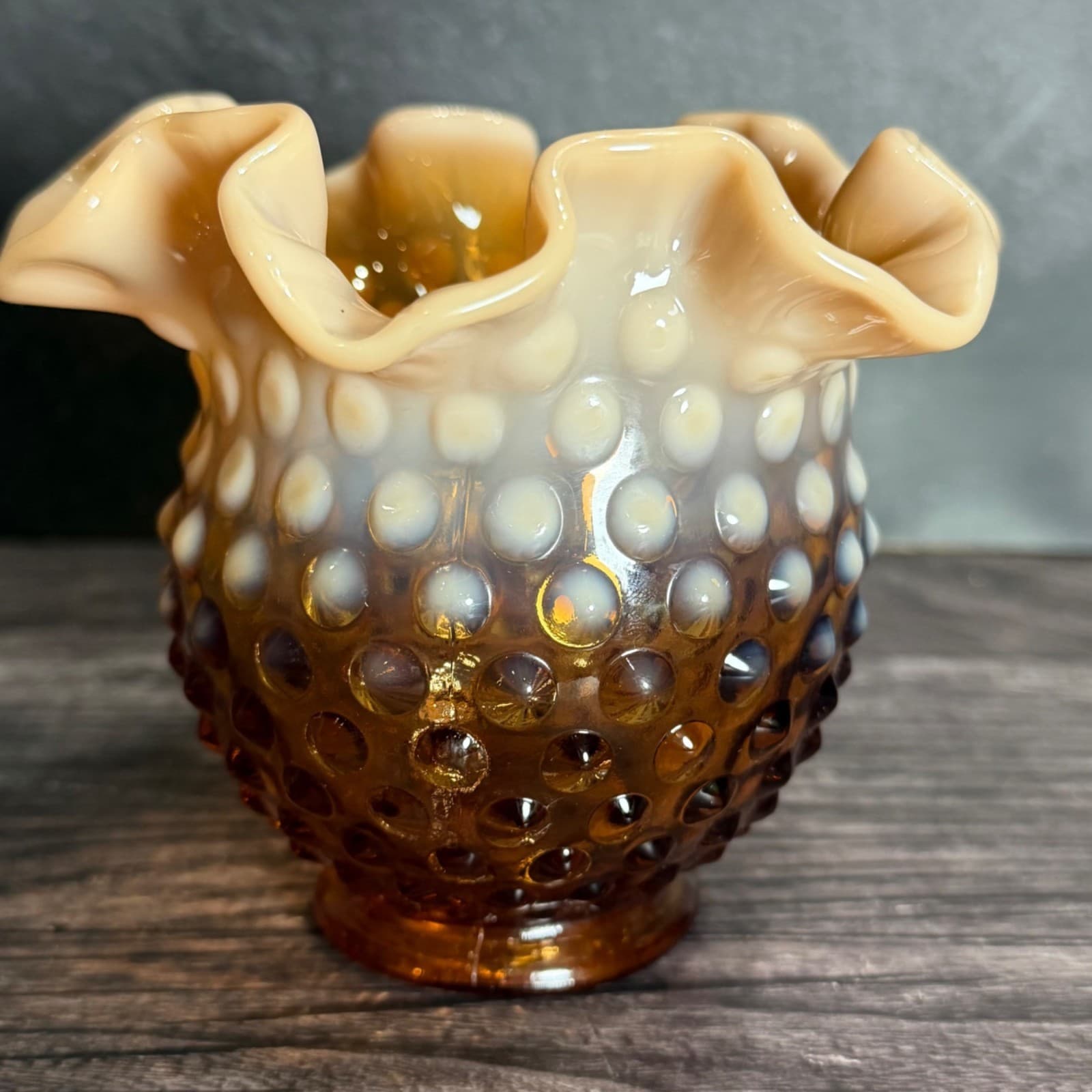 Fenton Cameo Opalescent Hobnail Glass Rose Bowl Vase 5" Ruffled Top Vintage Deco - Thumbnail 4