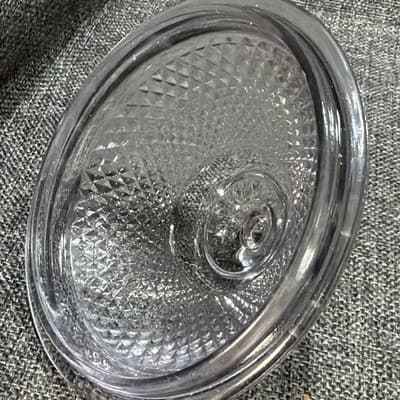 Antique Magnesium Glass Diamond Point Pedestal Dish Glows UV 365 Lavender Hue - Thumbnail 10