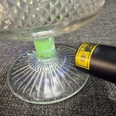 Antique Magnesium Glass Diamond Point Pedestal Dish Glows UV 365 Lavender Hue - Thumbnail 3