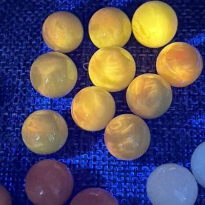 Vintage Chinese Checkers Replacement Glass Marbles 60 Solid Swirl 365 Glow - Thumbnail 7