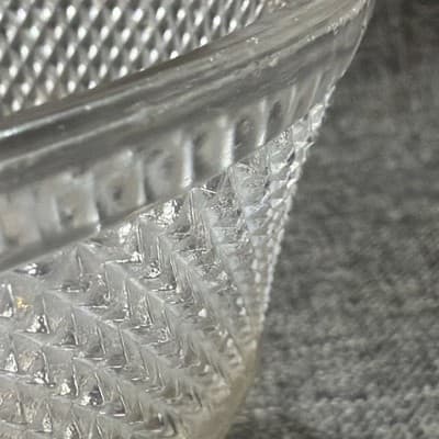 Antique Magnesium Glass Diamond Point Pedestal Dish Glows UV 365 Lavender Hue - Thumbnail 18