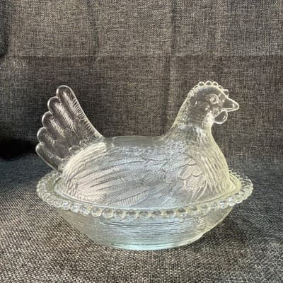 Vintage Indiana Clear Glass 7” Hen on Nest Covered Dish MCM Chipped HON - Thumbnail 10