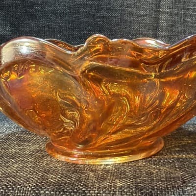 Imperial Marigold Carnival Glass Acanthus Round Bowl EAPG Swirl Early 1900’s - Thumbnail 5