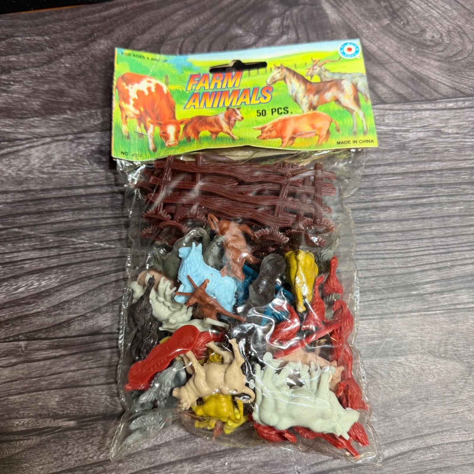 50-Piece VTG Farm Animals Playset Placo Toys Made China 1980s Plastic Miniatures