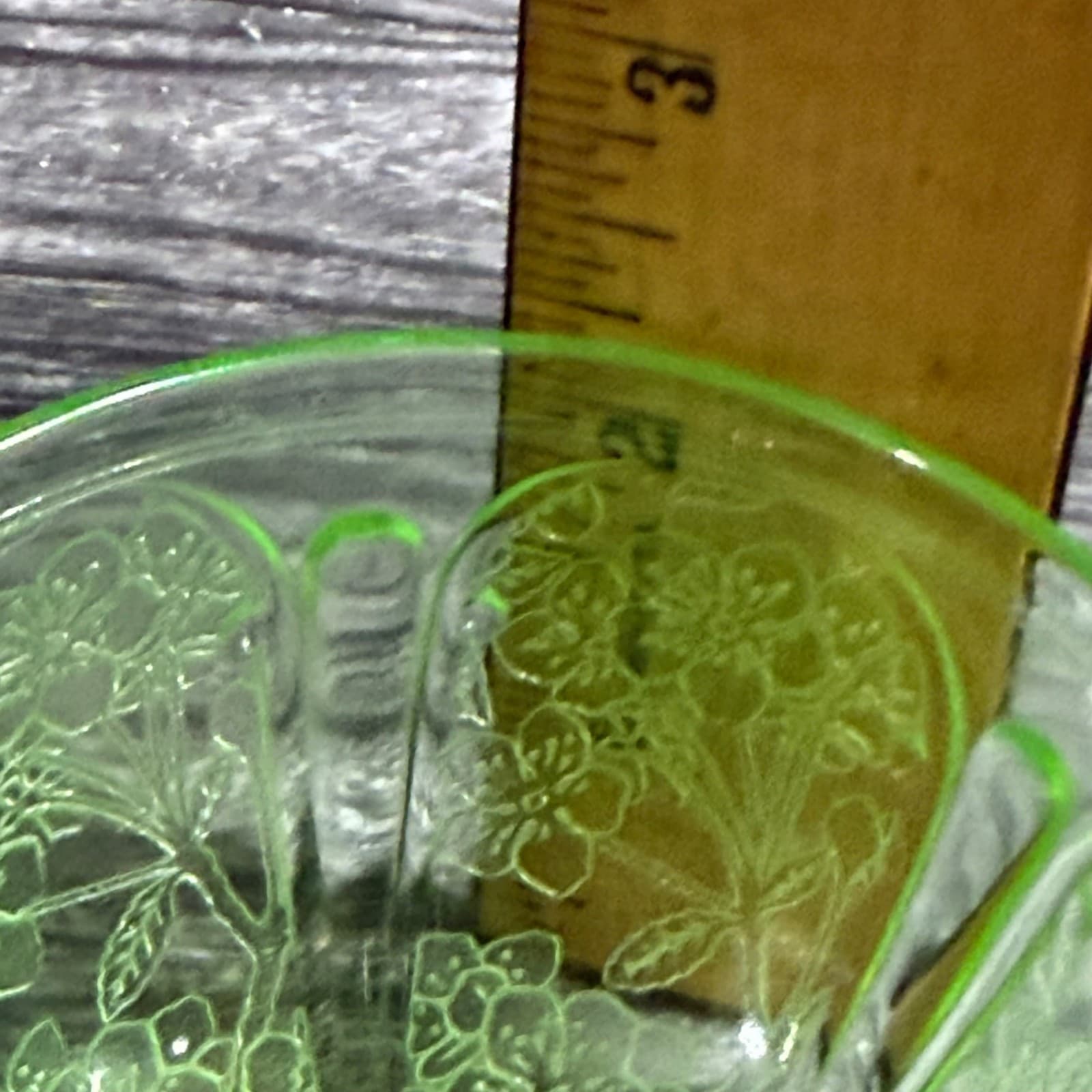 Jeannette Glass Green Depression Glass Teacup & Saucer Set Cherry Blossom Patter - Thumbnail 12