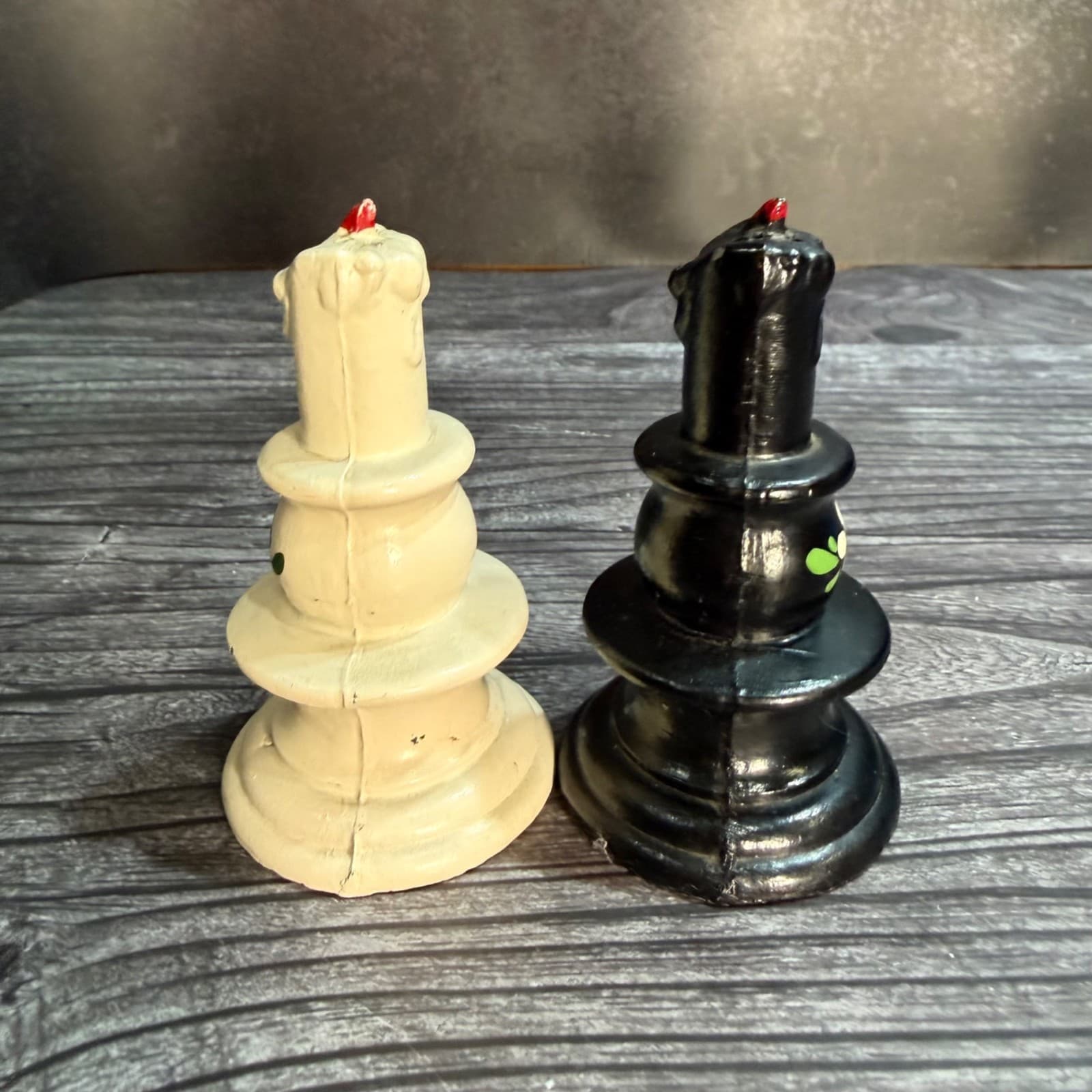 VTG Cast Metal Country Candle Salt & Pepper Shakers Hand-Painted Floral Rustic - Thumbnail 3
